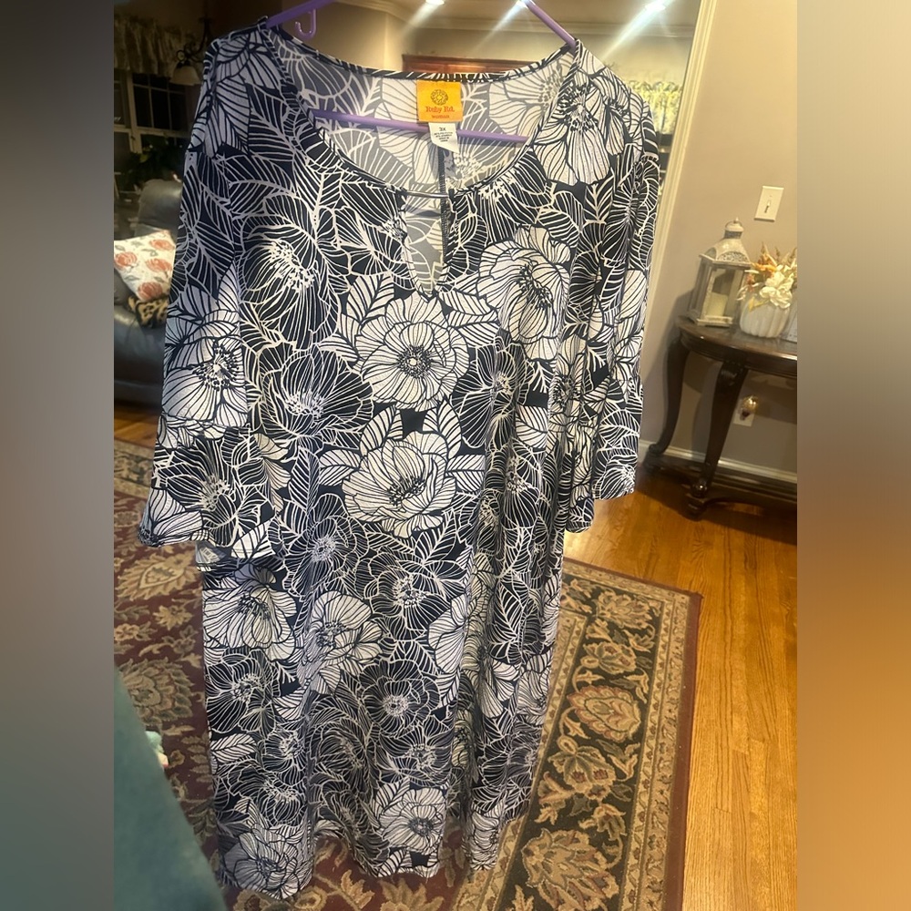 Ruby Rd. Flower print dress 3X black and white